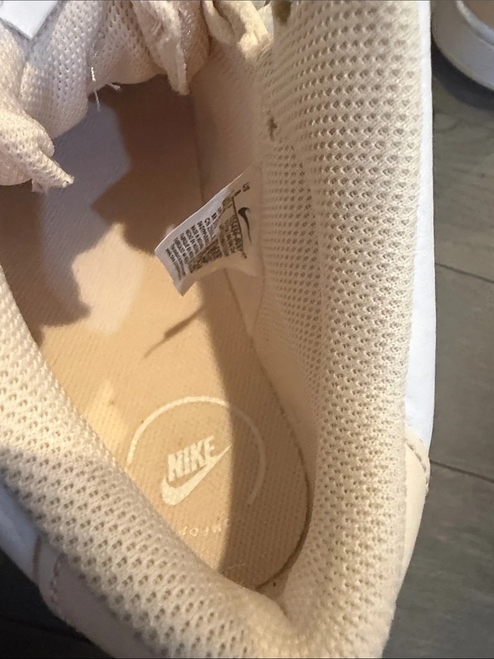 Nike high-Top Sneakers White & Pale Pink - Picture 4 of 7
